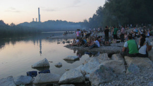 Churrasco no Isar, Munique, Alemanha