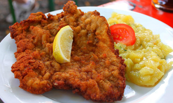 Schnitzel-Munique-Pratos-tipicos