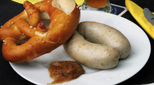 Weisswurst-Munique-comida-tipica-300x167