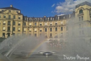 Karlsplatz-Stachus-Hospedagem-Munique-300x200