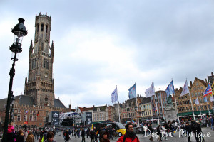 PracaMarkt-Bruges-Belgica-300x200