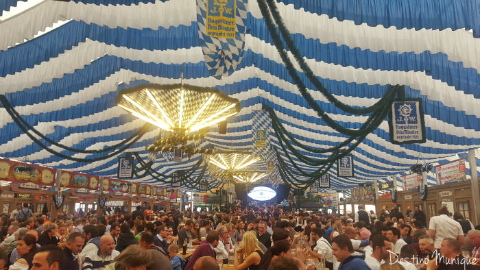 Fruehlingsfest-Tenda-Augustiner