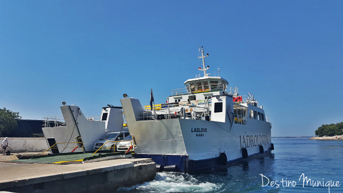 Croacia-Hvar-Ferry