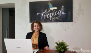 Tropical-Brasil-Kamilla-Pereira-300x176