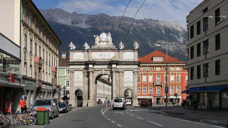 Innsbruck-Arco-Triunfo