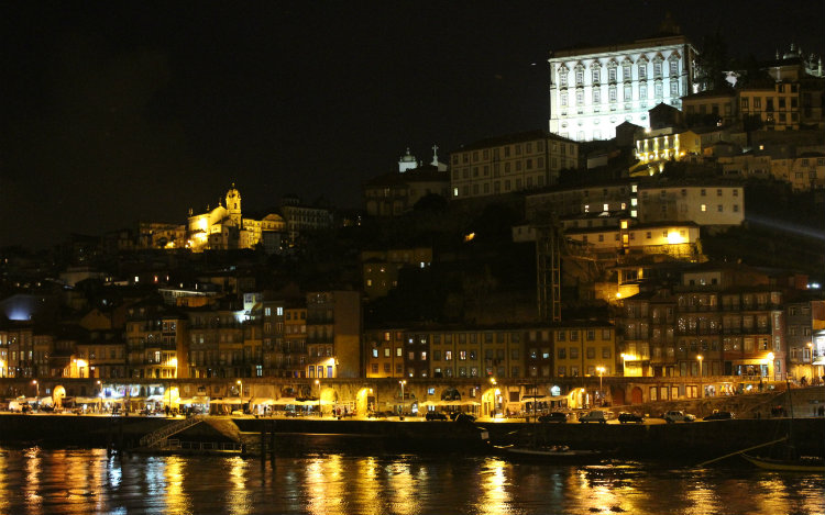 Porto-Portugal-Noite
