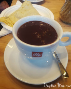 Chocolate-quente-Munique-Illycafe-238x300