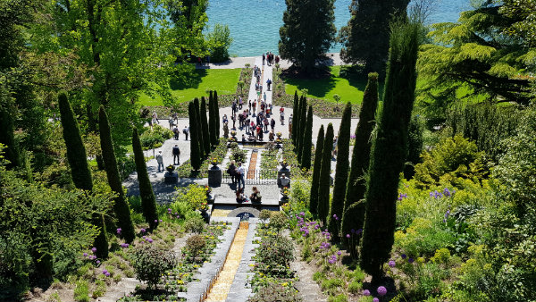 Ilha Mainau, a ilha das flores na Alemanha